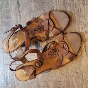 Wedge sandals